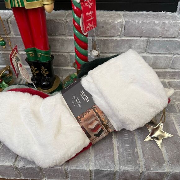 NWT Lot Of 4 Martha Stewart Faux Fur Christmas Stockings Set Red Green White OS - Picture 2 of 14